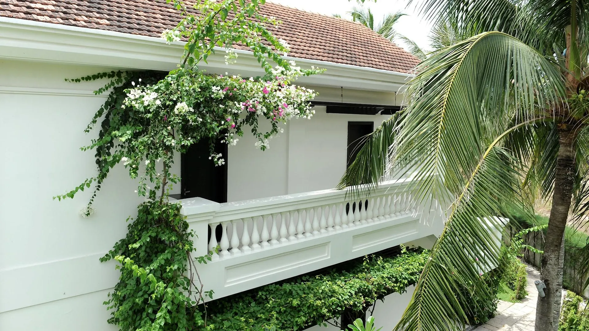 Boutique Hoi An Resort 4*,